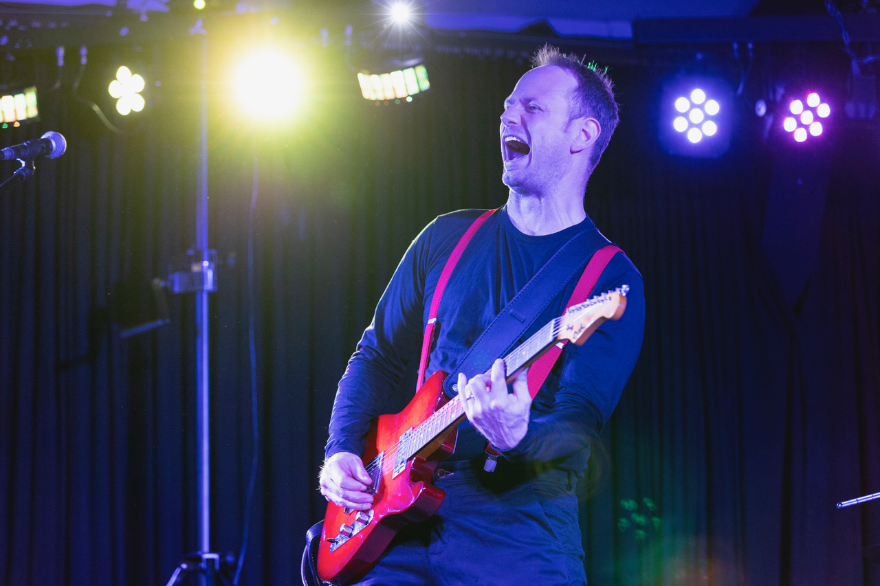 SUPER DREI Bandfoto live – Ärzte Coverband aus Hessen